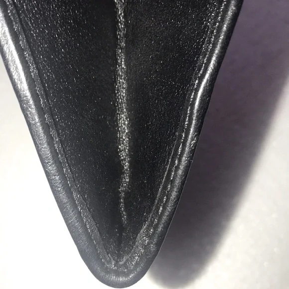 Coach Black and Silver card holder keychain - Picture 9 of 10